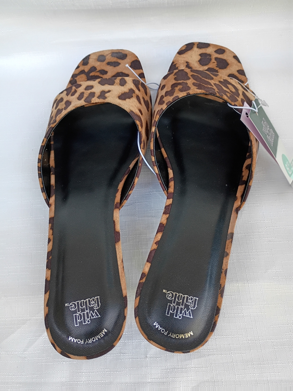 Wild Fable Leopard-Print Small Heel Sandals in Tan and Brown Size 8.5 - Picture 7 of 8